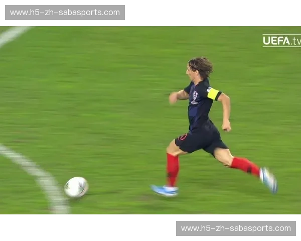 集锦UEFA—每一粒进球都值得被珍藏